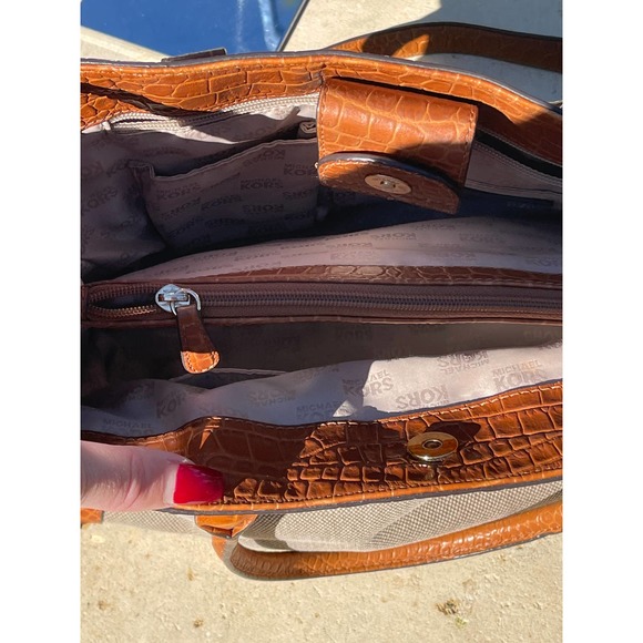 Michael Kors Tote - Picture 6 of 8